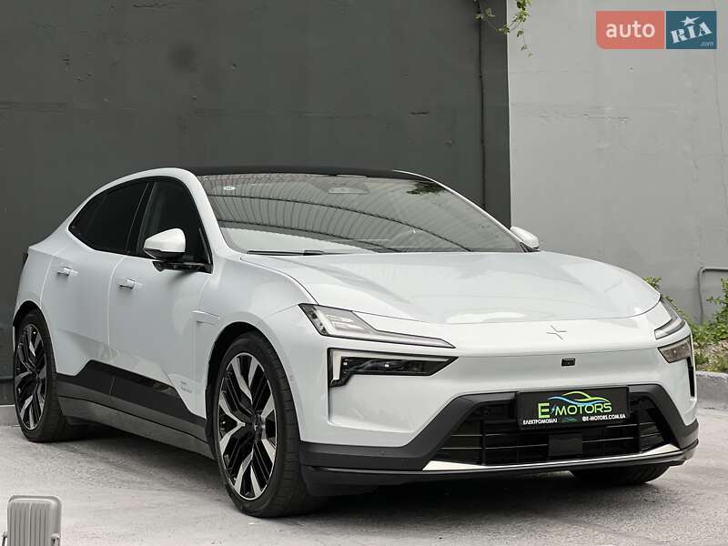 Polestar 4 2023