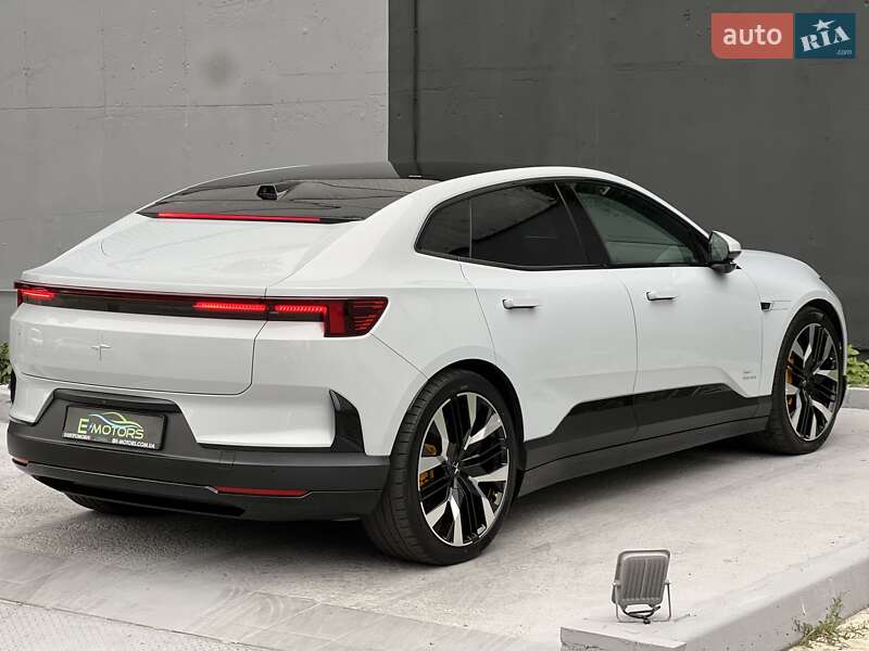 Polestar 4 2023