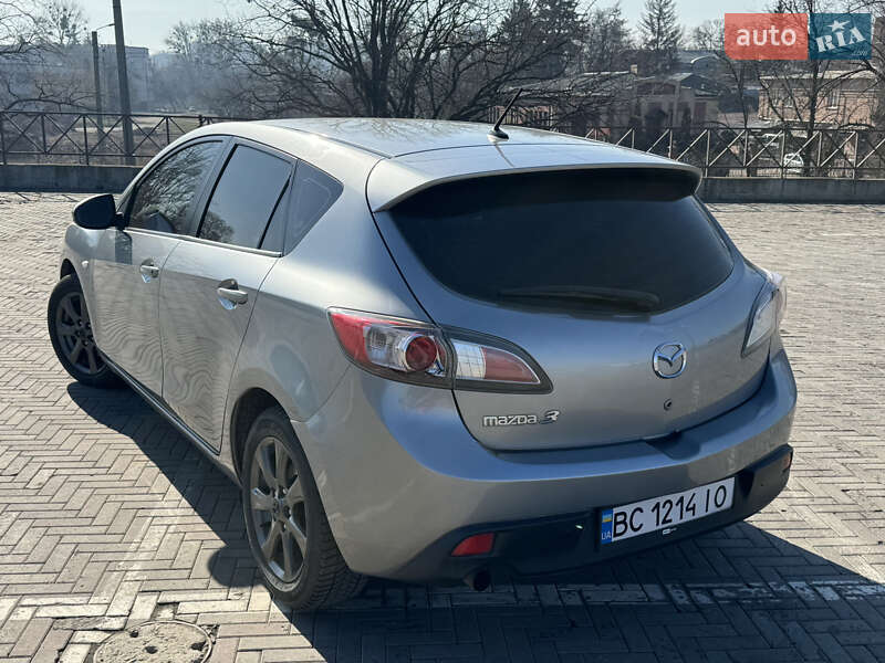 Mazda-16