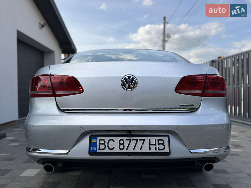 Volkswagen Passat 2011