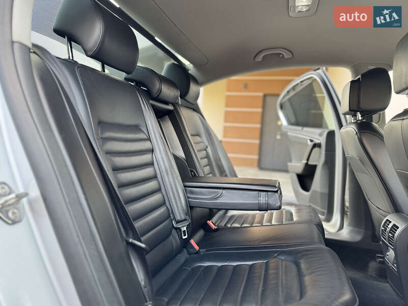 Volkswagen Passat 2011