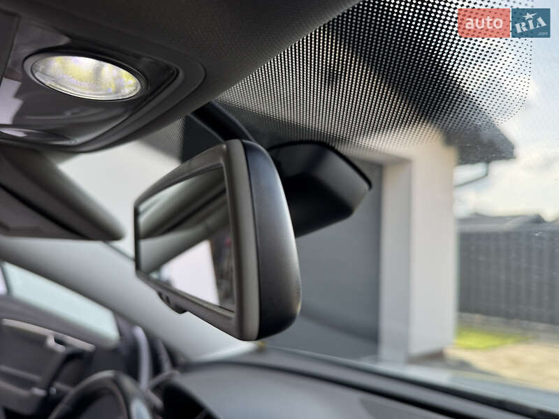 Volkswagen Passat 2011