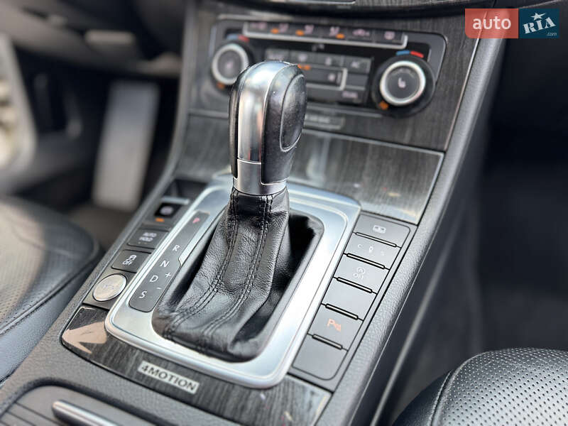 Volkswagen Passat 2011