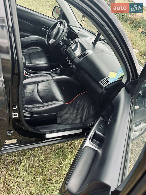 Mitsubishi Outlander 2007