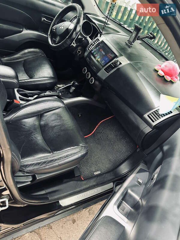 Mitsubishi Outlander 2007