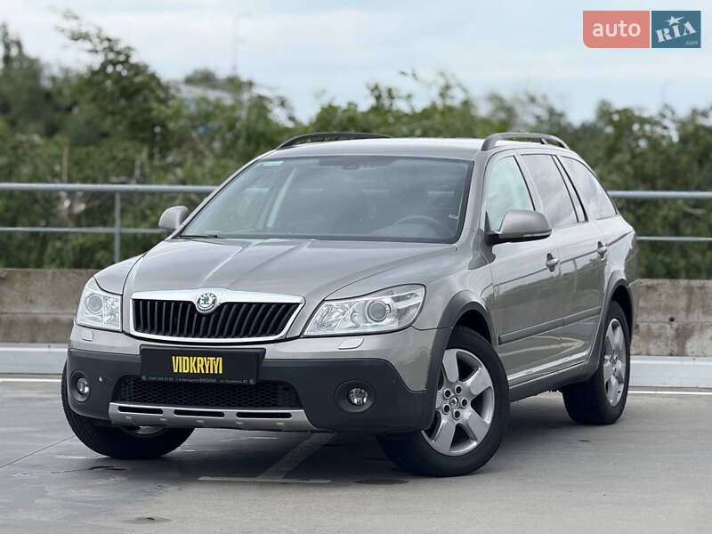 Skoda Octavia Scout 2012