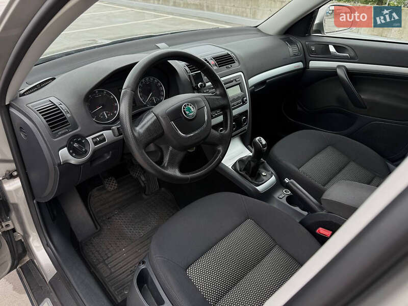 Skoda Octavia Scout 2012