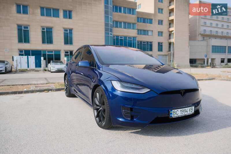 Tesla-35