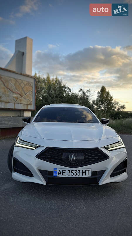 Acura TLX 2020
