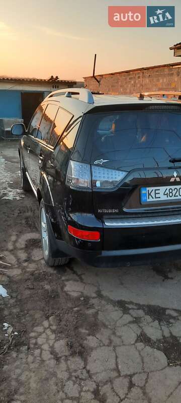 Mitsubishi-3
