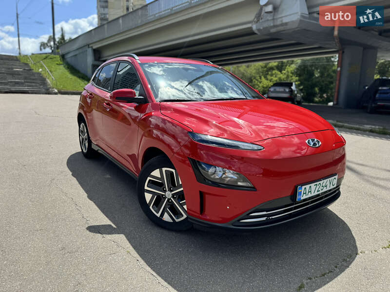 Hyundai-0