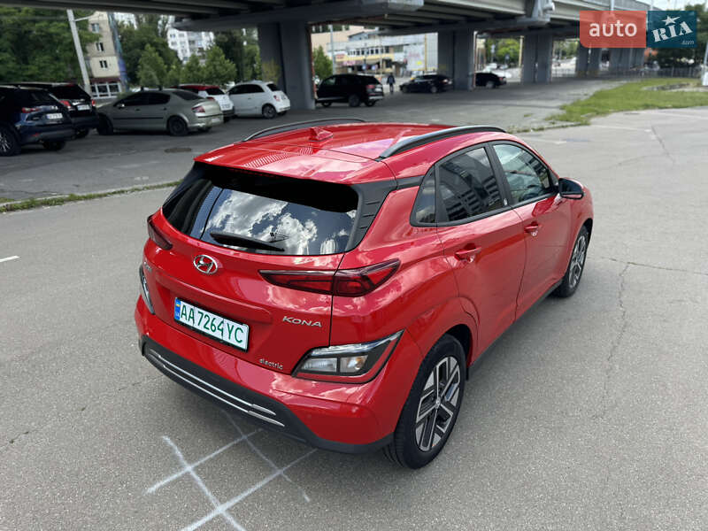 Hyundai-12