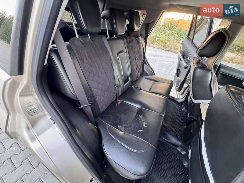 Suzuki Grand Vitara 2008