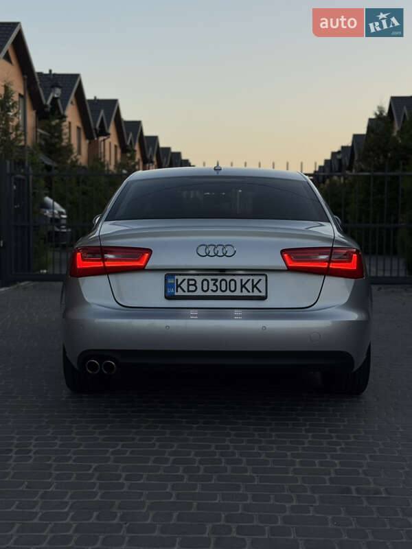 Audi-5