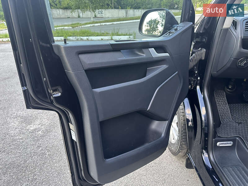 Volkswagen Caravelle 2016