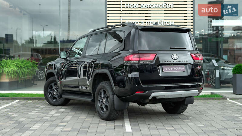 Toyota Land Cruiser 2023