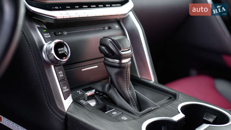 Toyota Land Cruiser 2023