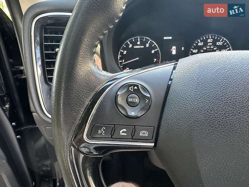 Mitsubishi Outlander 2019