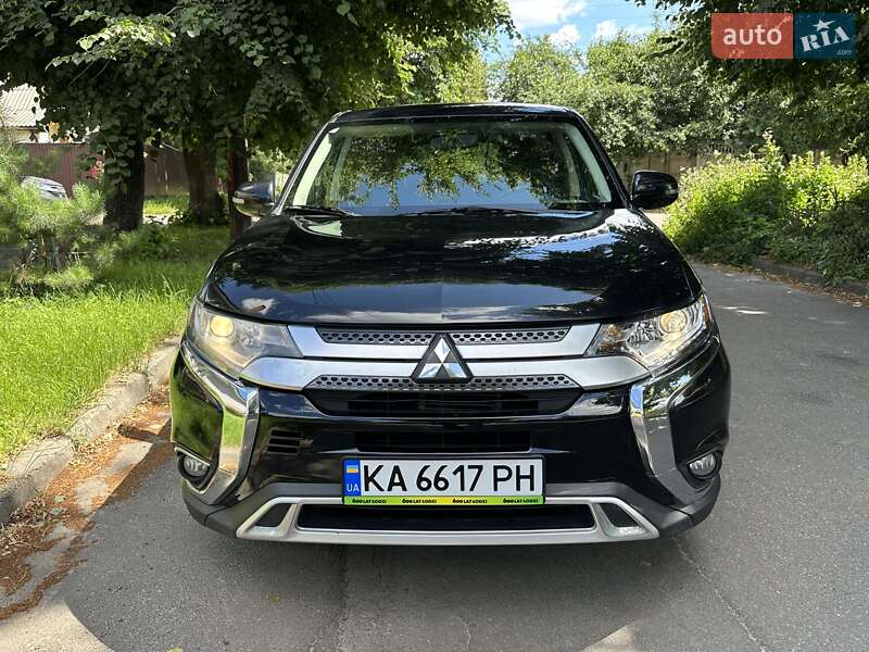 Mitsubishi Outlander 2019