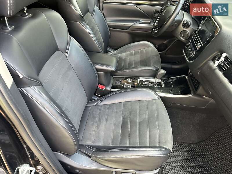 Mitsubishi Outlander 2019