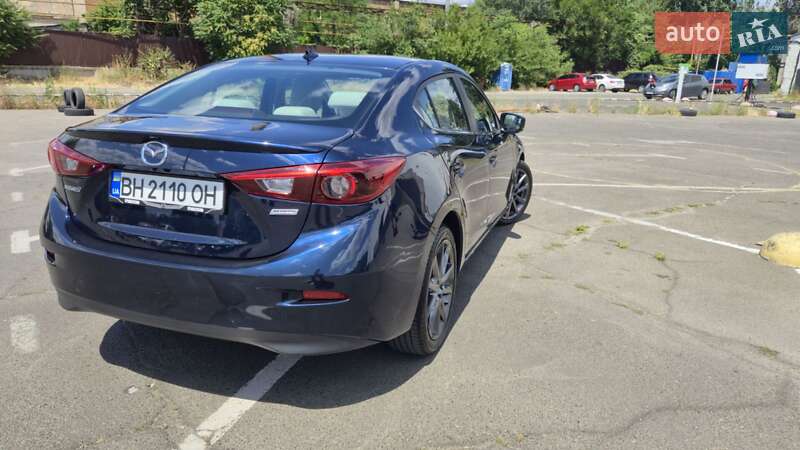Mazda 3 2018