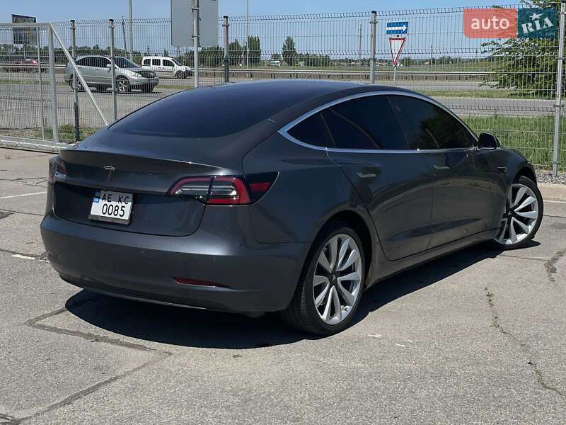 Tesla-9