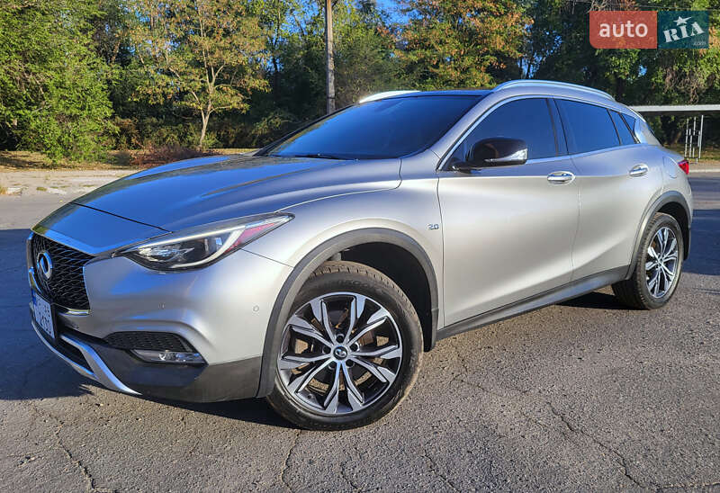 Infiniti-3