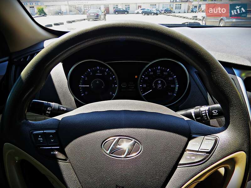 Hyundai-5