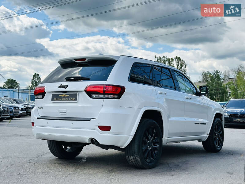 Jeep Grand Cherokee 2020