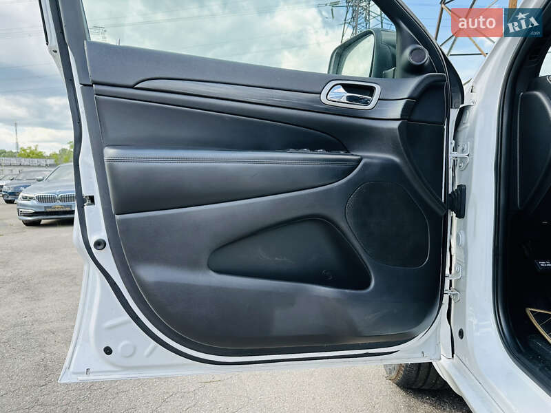 Jeep Grand Cherokee 2020