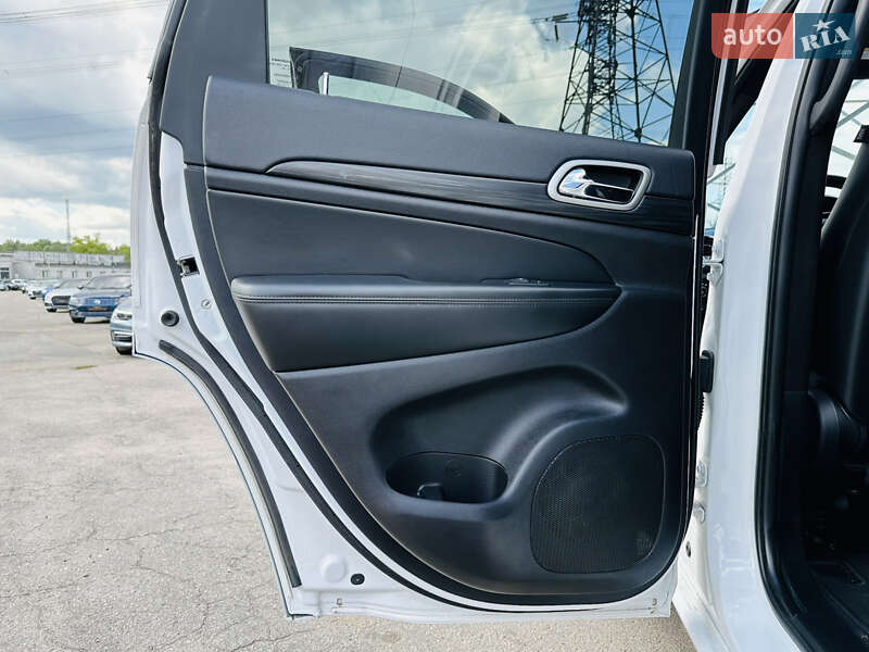 Jeep Grand Cherokee 2020