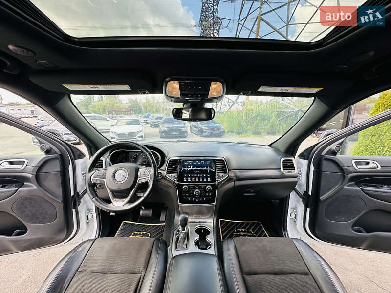 Jeep Grand Cherokee 2020