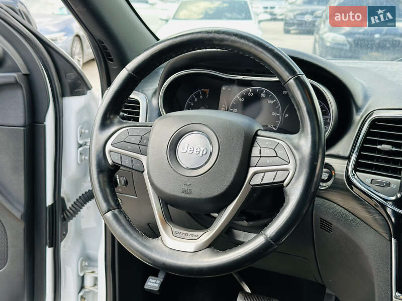 Jeep Grand Cherokee 2020