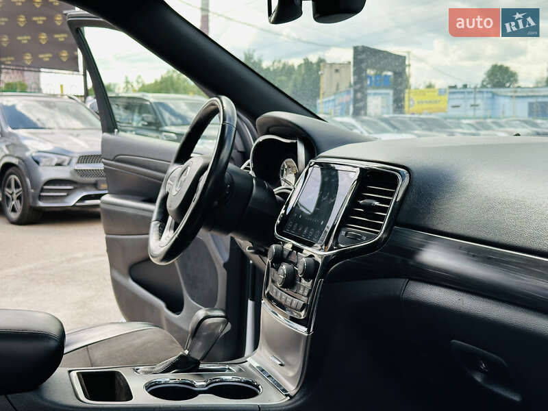 Jeep Grand Cherokee 2020