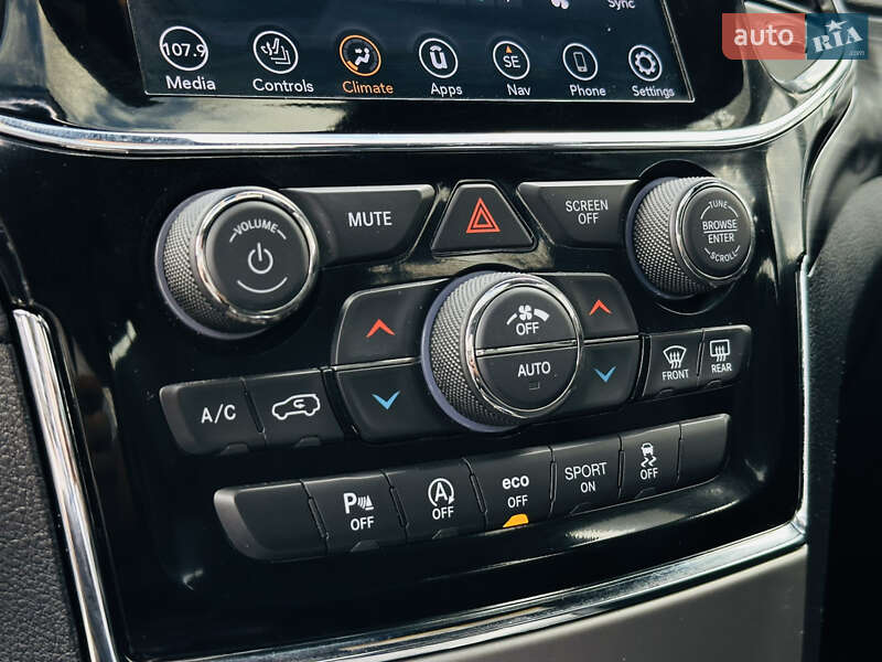 Jeep Grand Cherokee 2020