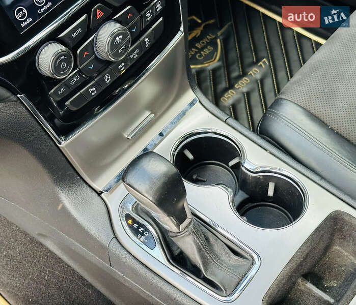 Jeep Grand Cherokee 2020