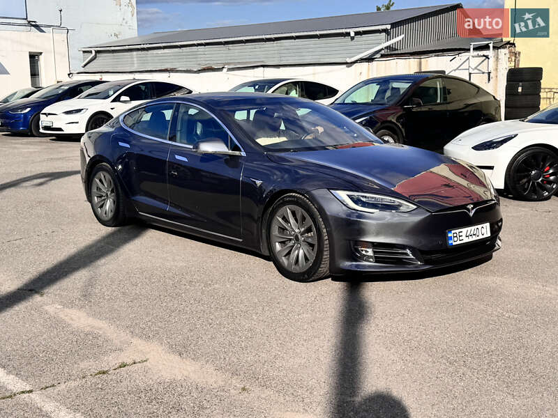Tesla-8