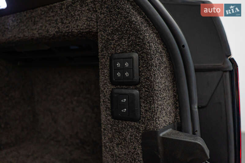 Land Rover-0