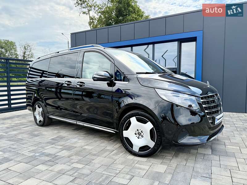 Mercedes-Benz V-Class 2025