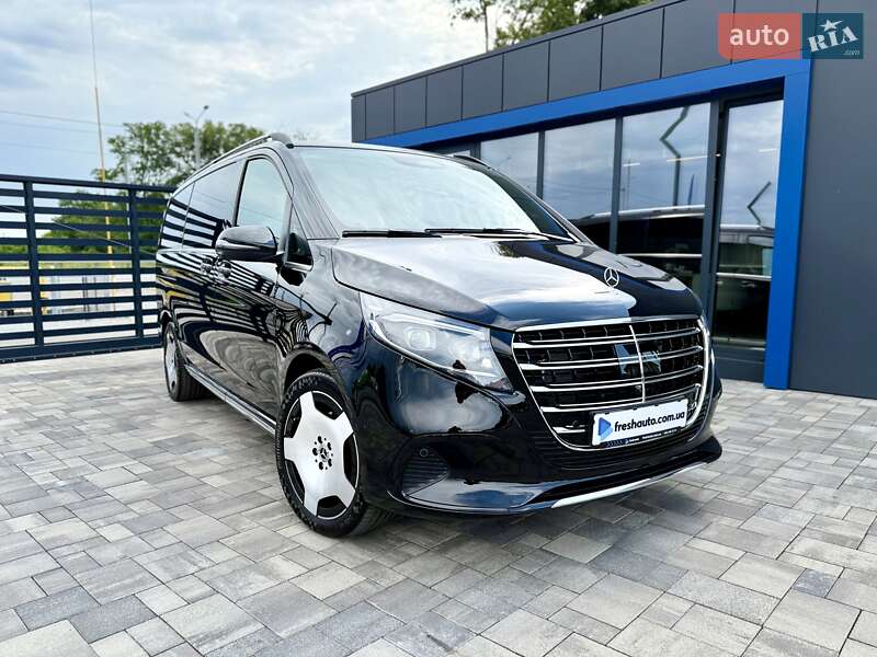 Mercedes-Benz V-Class 2025