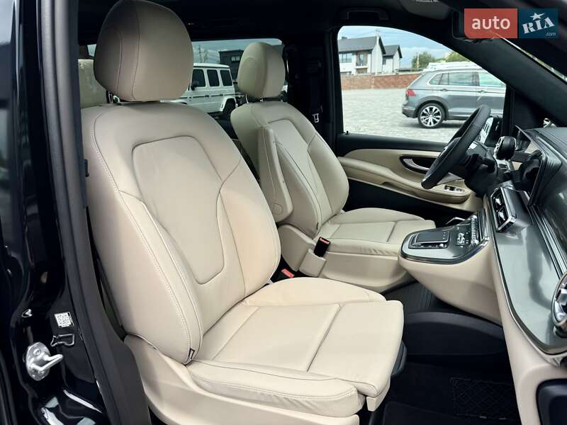 Mercedes-Benz V-Class 2025