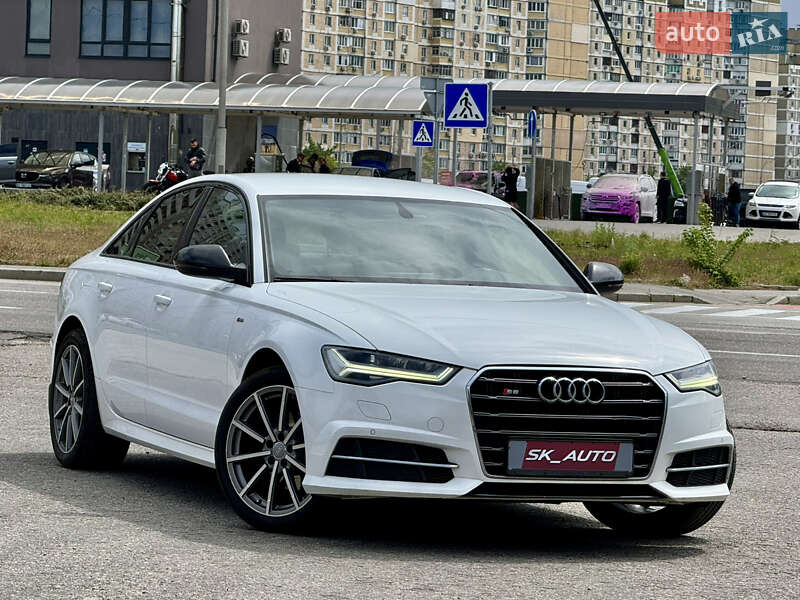 Audi-64
