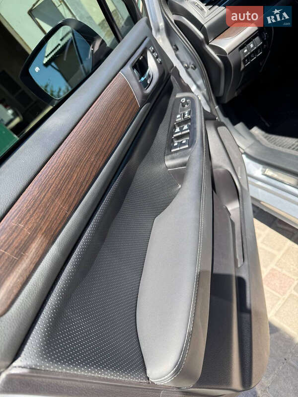 Subaru-5