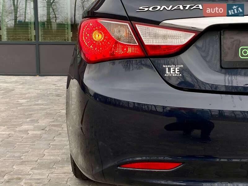 Hyundai Sonata 2013