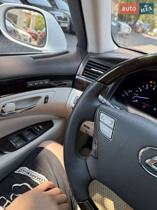 Lexus LS 2007