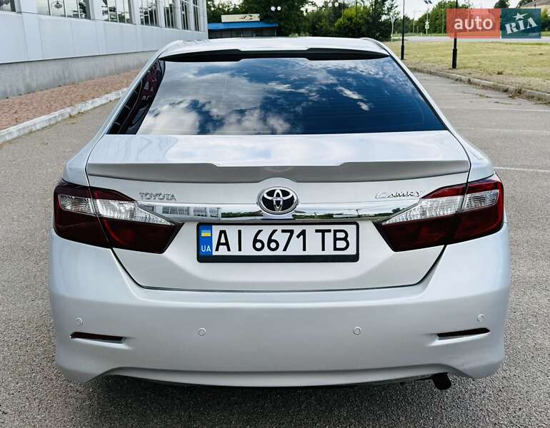 Toyota Camry 2011