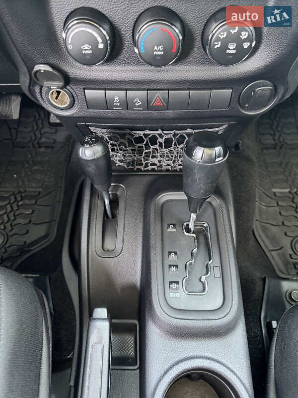 Jeep Wrangler 2016