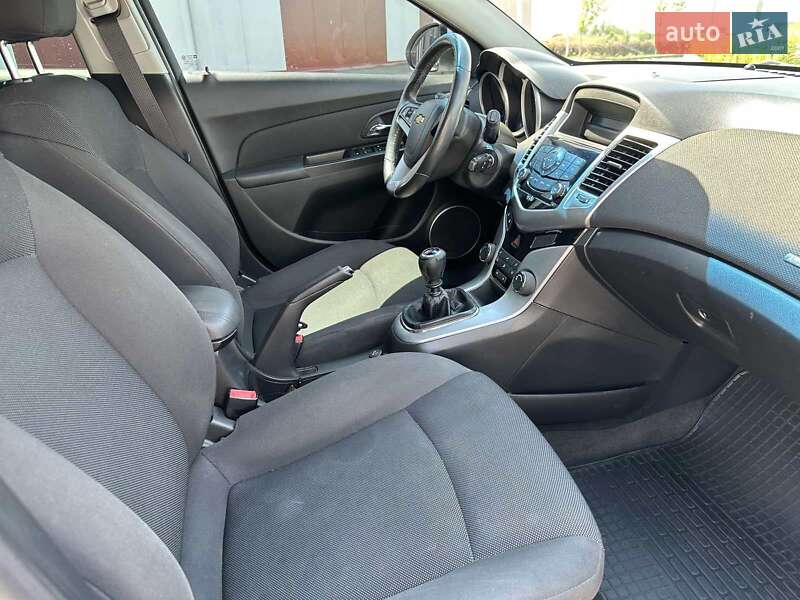 Chevrolet Cruze 2012