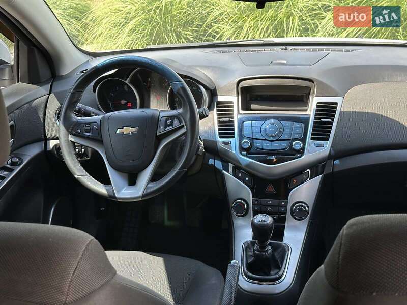 Chevrolet Cruze 2012