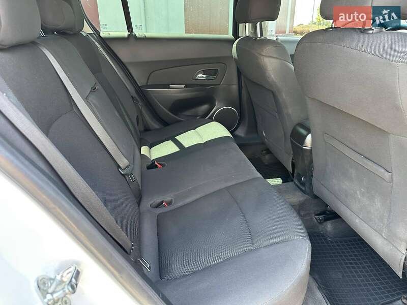 Chevrolet Cruze 2012